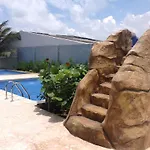 Moderno Apto Con Vista Al Mar